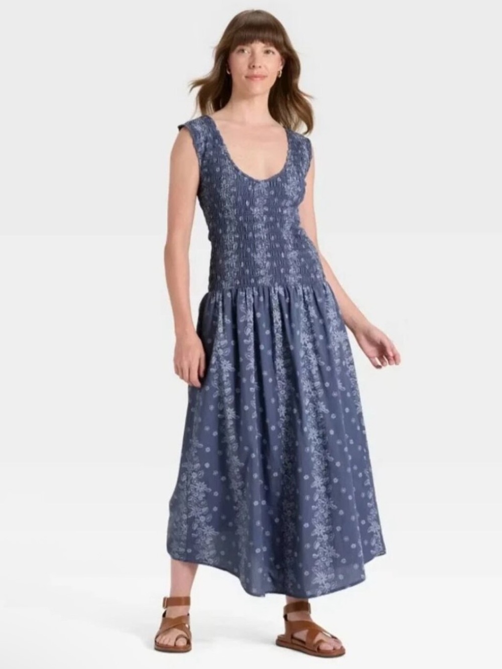 NEW Universal Thread Smocked A-Line Ruched Midi Dress Blue Floral 100% Cotton - Picture 5 of 6